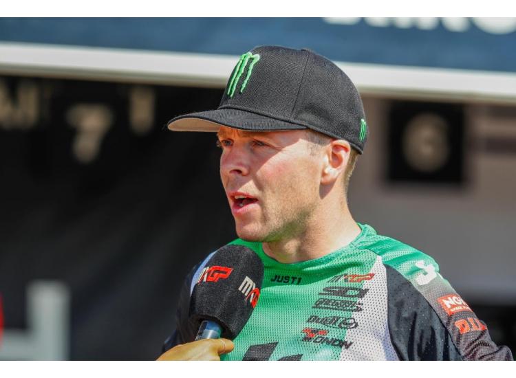 Romain Febvre conserve la plaque rouge avec un nouveau podium