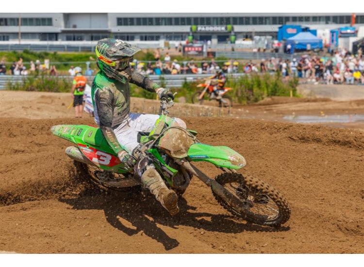 Romain Febvre conserve la plaque rouge avec un nouveau podium