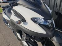 TRICITY 300 garantie 5 ans