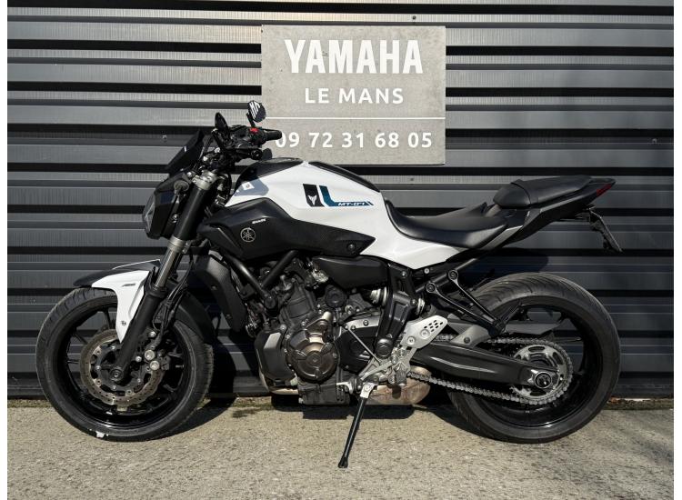 YAMAHA MT-07 MT07 A2