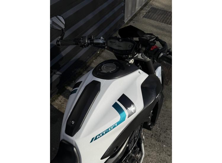 YAMAHA MT-07 MT07 A2