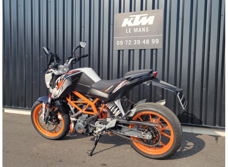 KTM 390 DUKE A2
