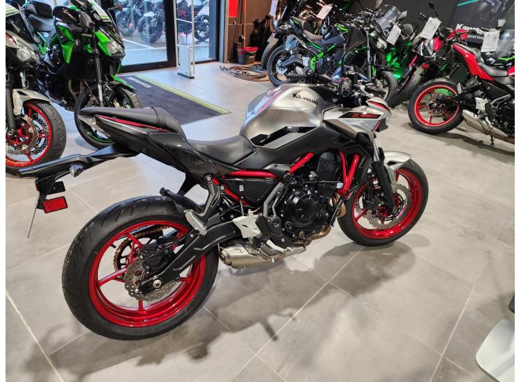 KAWASAKI Z 650 Z650 (47.5CV)