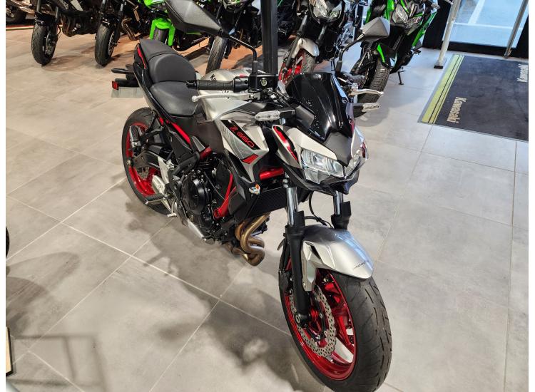 KAWASAKI Z 650 Z650 (47.5CV)