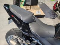 KAWASAKI Z750