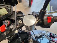 KAWASAKI Z750