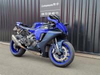 YAMAHA YZF 1000 R1
