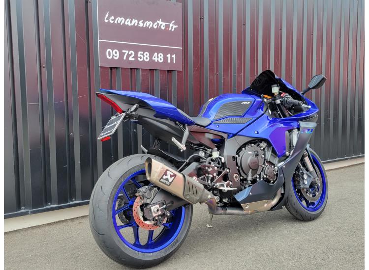 YAMAHA YZF 1000 R1