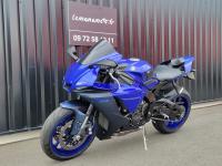 YAMAHA YZF 1000 R1