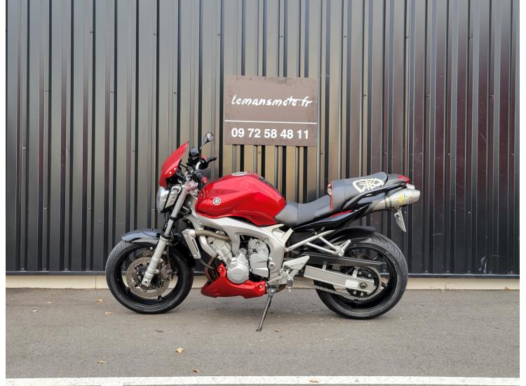 YAMAHA FZ6 (98CV)