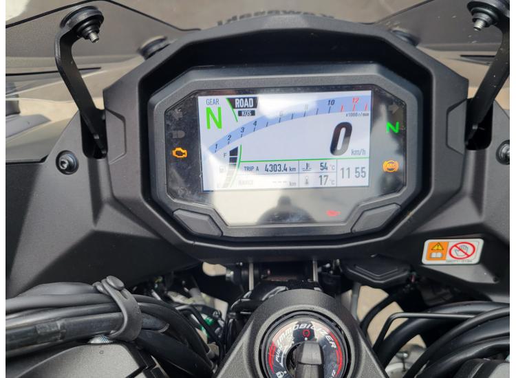 KAWASAKI NINJA 1000 SX