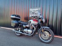 TRIUMPH BONNEVILLE T120