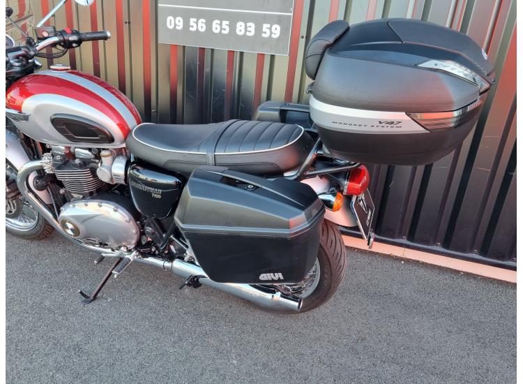 TRIUMPH BONNEVILLE T120