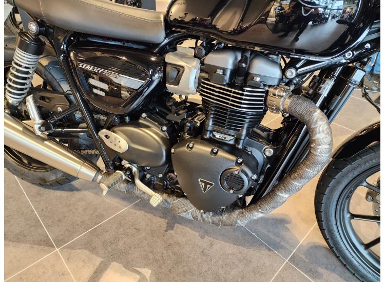 TRIUMPH STREET TWIN  900 EN A2 PREPA CAFE RACER