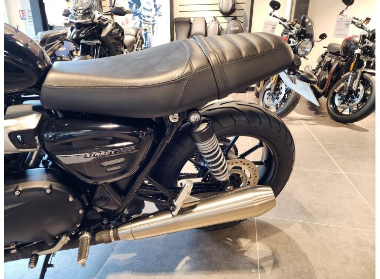 TRIUMPH STREET TWIN  900 EN A2 PREPA CAFE RACER