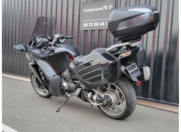 KAWASAKI GTR 1400