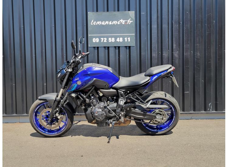 YAMAHA MT-07 A2