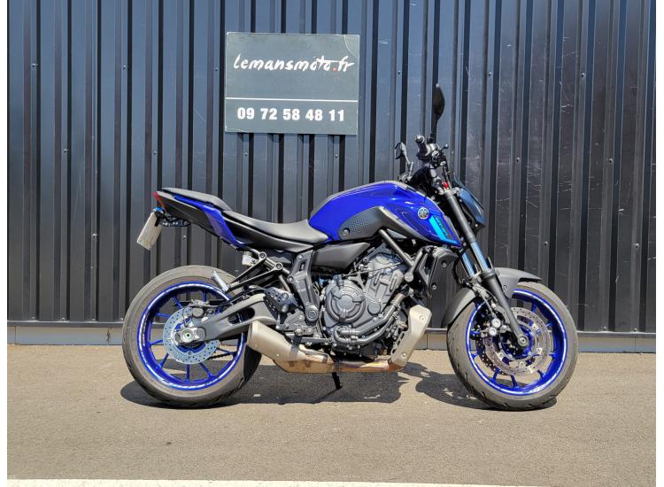 YAMAHA MT-07 A2