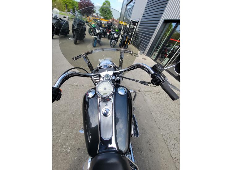 HARLEY-DAVIDSON TOURING ROAD KING 1450 CUSTOM