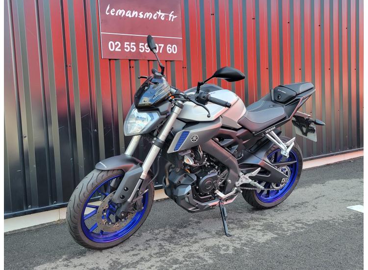 YAMAHA MT-125