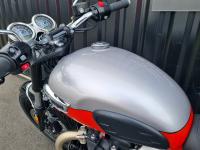 TRIUMPH BONNEVILLE T100 BRIDEE A2
