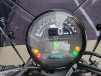 TRIUMPH TRIDENT 660