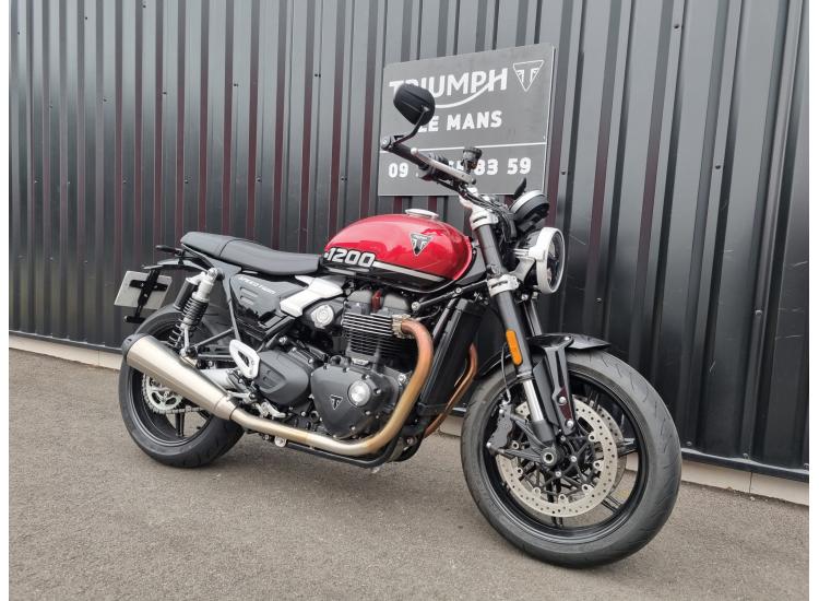 TRIUMPH SPEED TWIN 1200