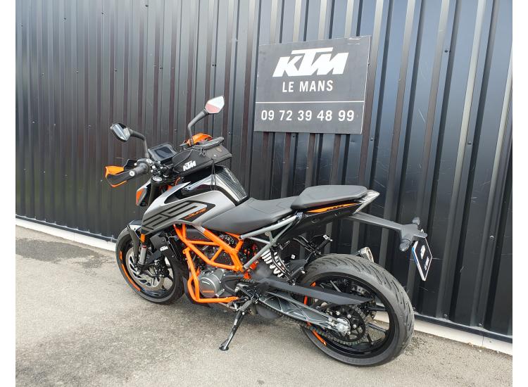 KTM 125 DUKE   714 KILOMETRES