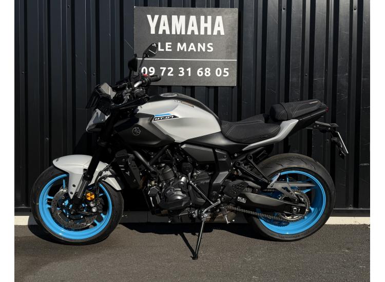 MT07 MT-07 AVEC OPTIONS