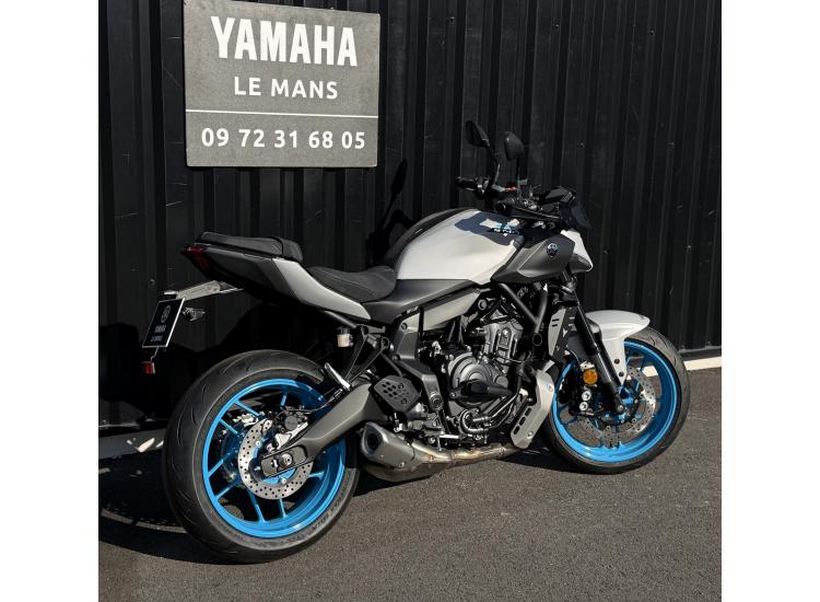 MT07 MT-07 AVEC OPTIONS