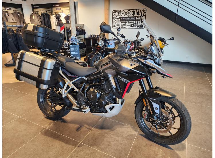 TRIUMPH Tiger 900 GT PRO