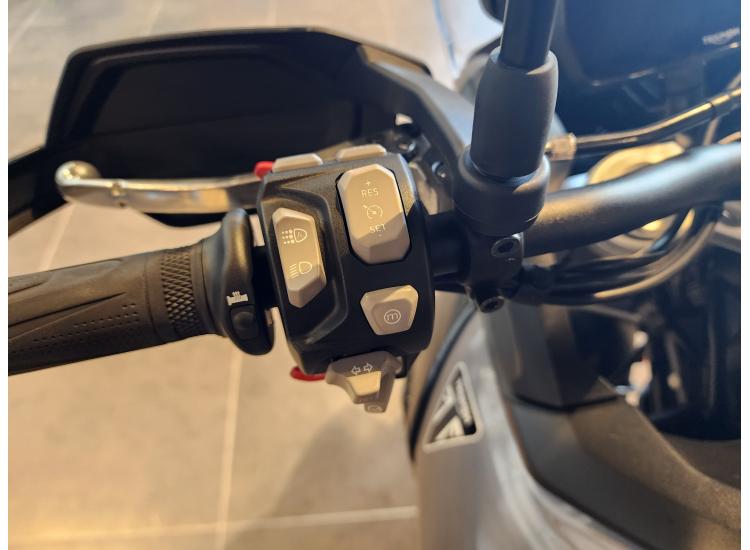 TRIUMPH Tiger 900 GT PRO