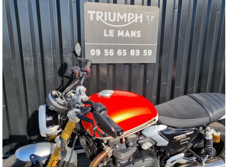 TRIUMPH SPEED TWIN 1200 RS