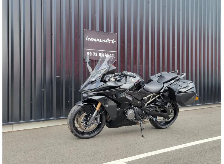 SUZUKI GSX-S 1000 GT