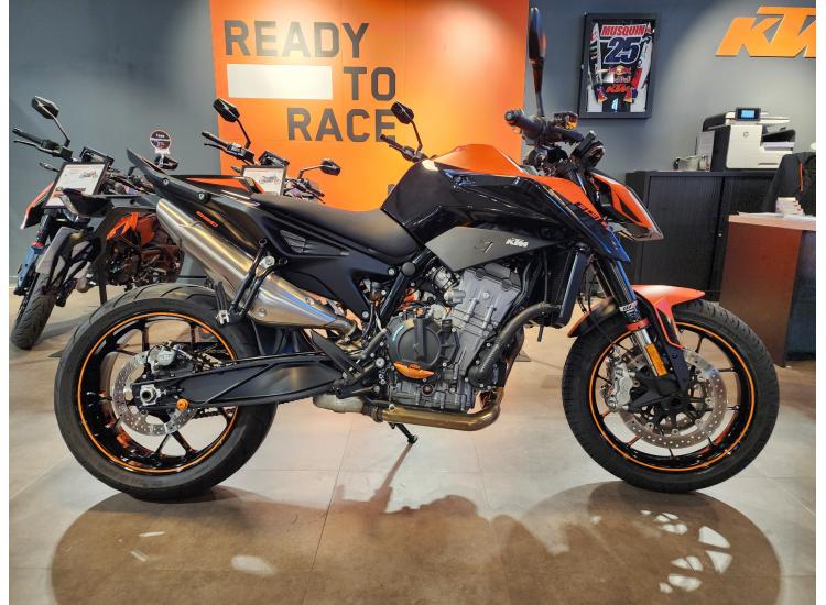 KTM 890 DUKE