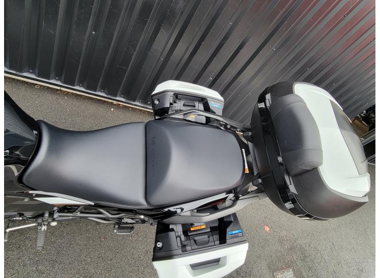 KAWASAKI VERSYS 1100 s