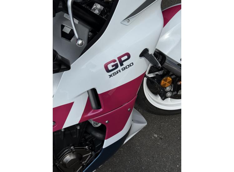 XSR 900 GP replica 750 yzf