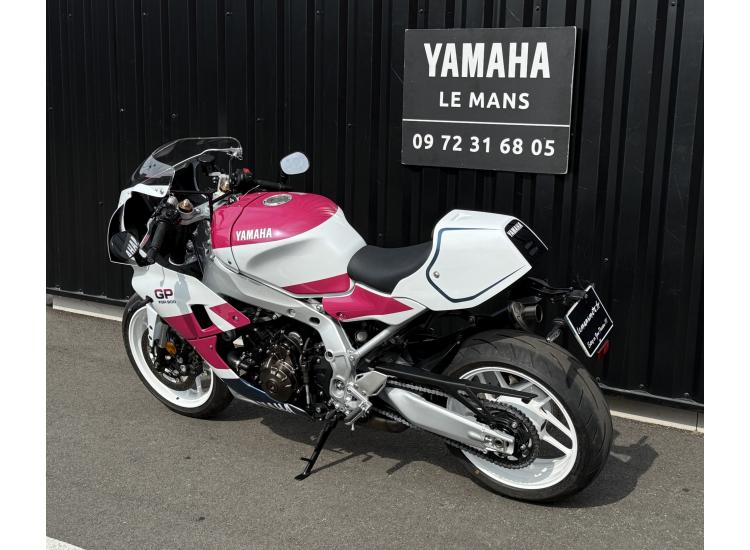XSR 900 GP replica 750 yzf