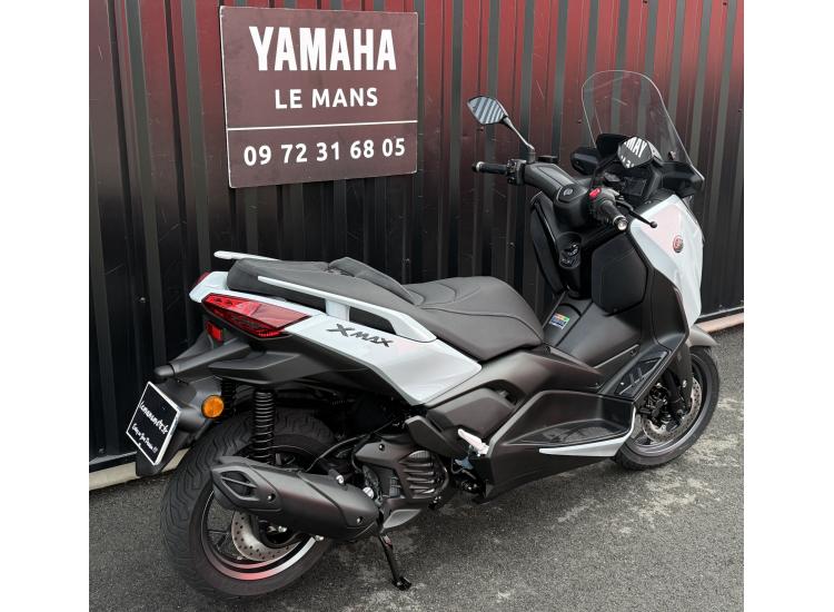  YAMAHA XMAX 125 TECH MAX garantie 5 ans