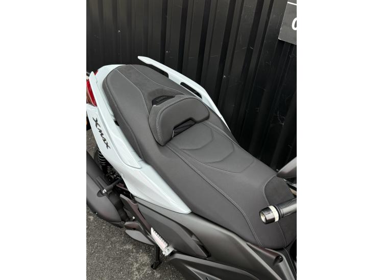  YAMAHA XMAX 125 TECH MAX garantie 5 ans