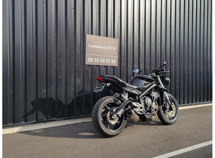 TRIUMPH STREET TRIPLE 660 S A2