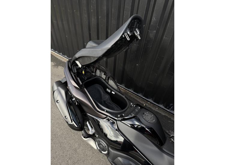 T-MAX 560 TECH MAX TMAX 560