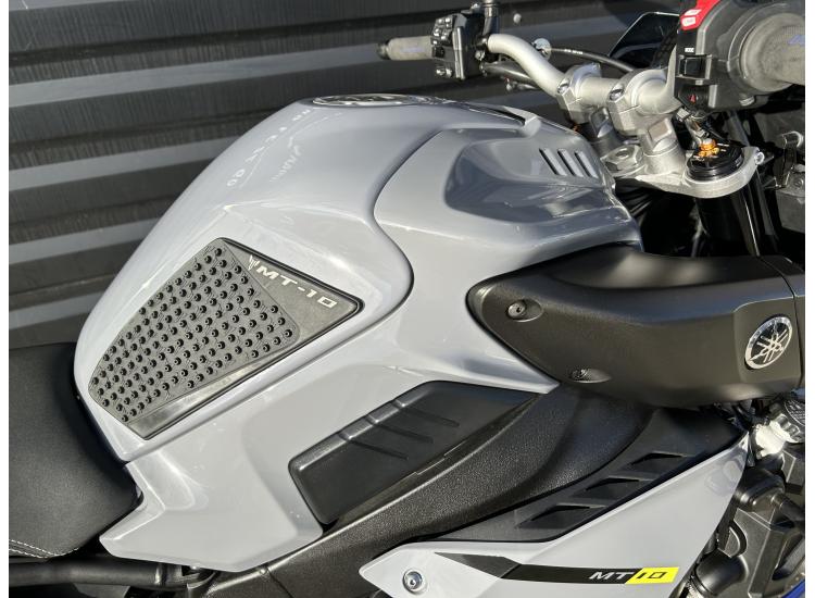 YAMAHA MT-10 mt10