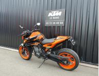 KTM 890 DUKE GP  SEULEMENT 3522 KILOMETRES