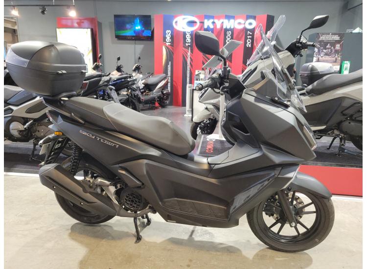 KYMCO skytown 125