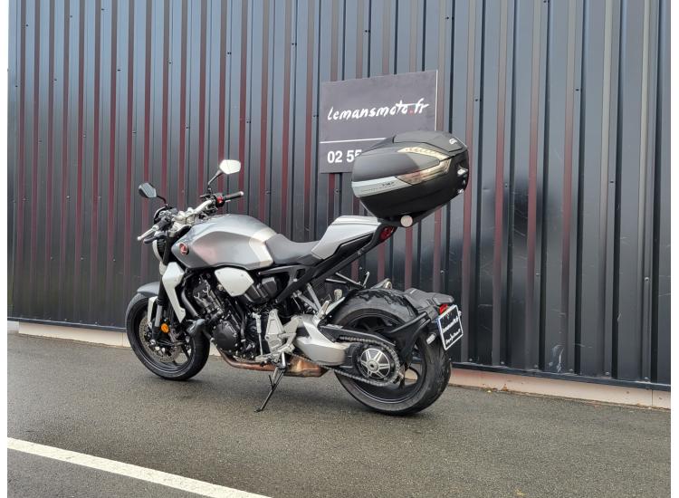HONDA CB 1000 R