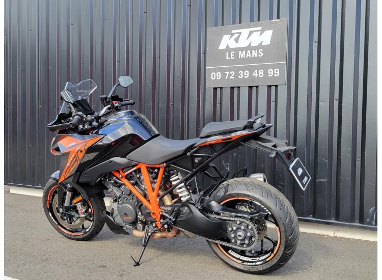 KTM 1290 SUPER DUKE GT
