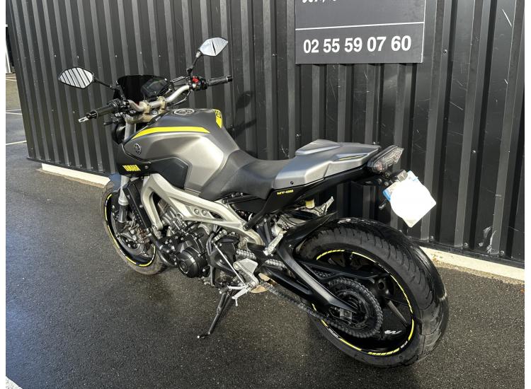 YAMAHA MT-09 ABS