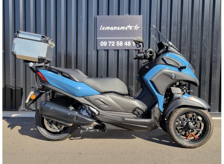 YAMAHA TRICITY 300