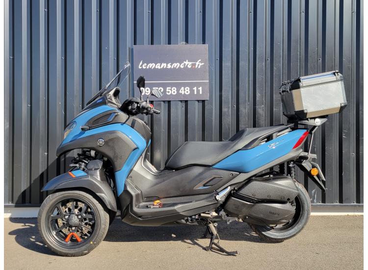 YAMAHA TRICITY 300
